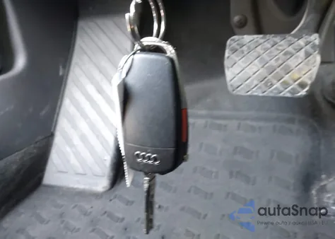 2018 Audi Q3 2.0T Premium/2.0T Sport Premium z USA, uszkodzony, nr VIN WA1JCCFS6JR024431